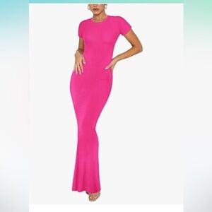 NWT REORIA Casual Lounge Long Dress Elegant Short Sleeve Crew Neck Bodycon Maxi